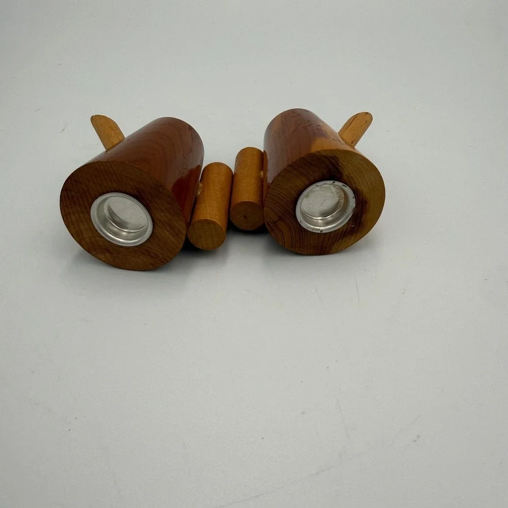 Vintage Yellowstone National Park Wood Salt and Pepper Shakers Coffee Pot Set